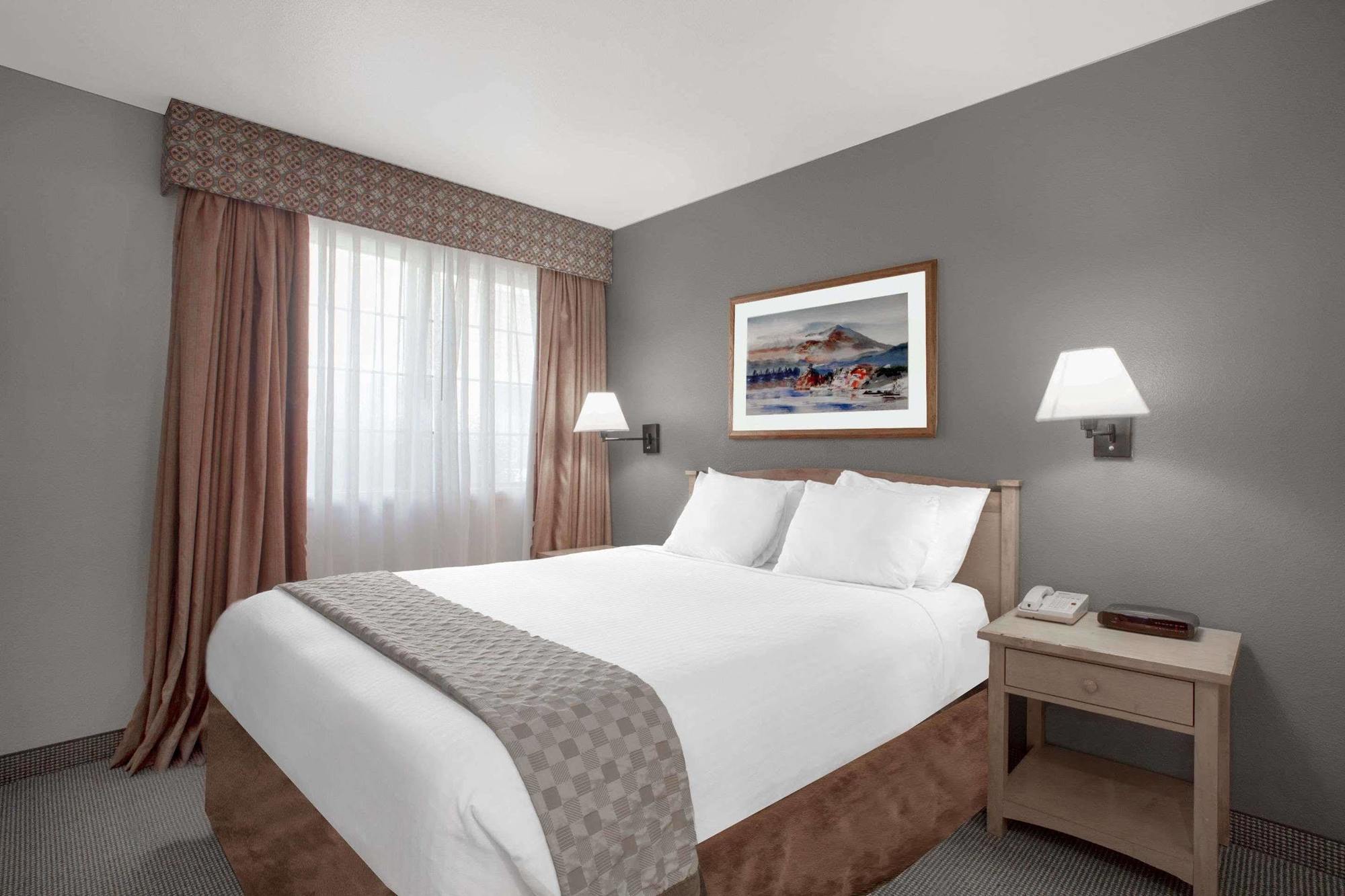 Hawthorn Suites By Wyndham Kent, Wa 외부 사진
